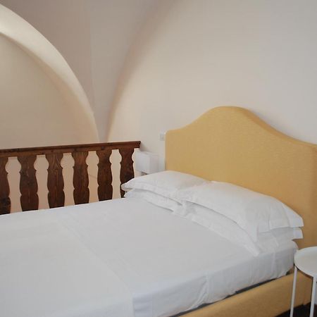 Palazzo Della Contessa - Suites & Breakfast 莱切 外观 照片