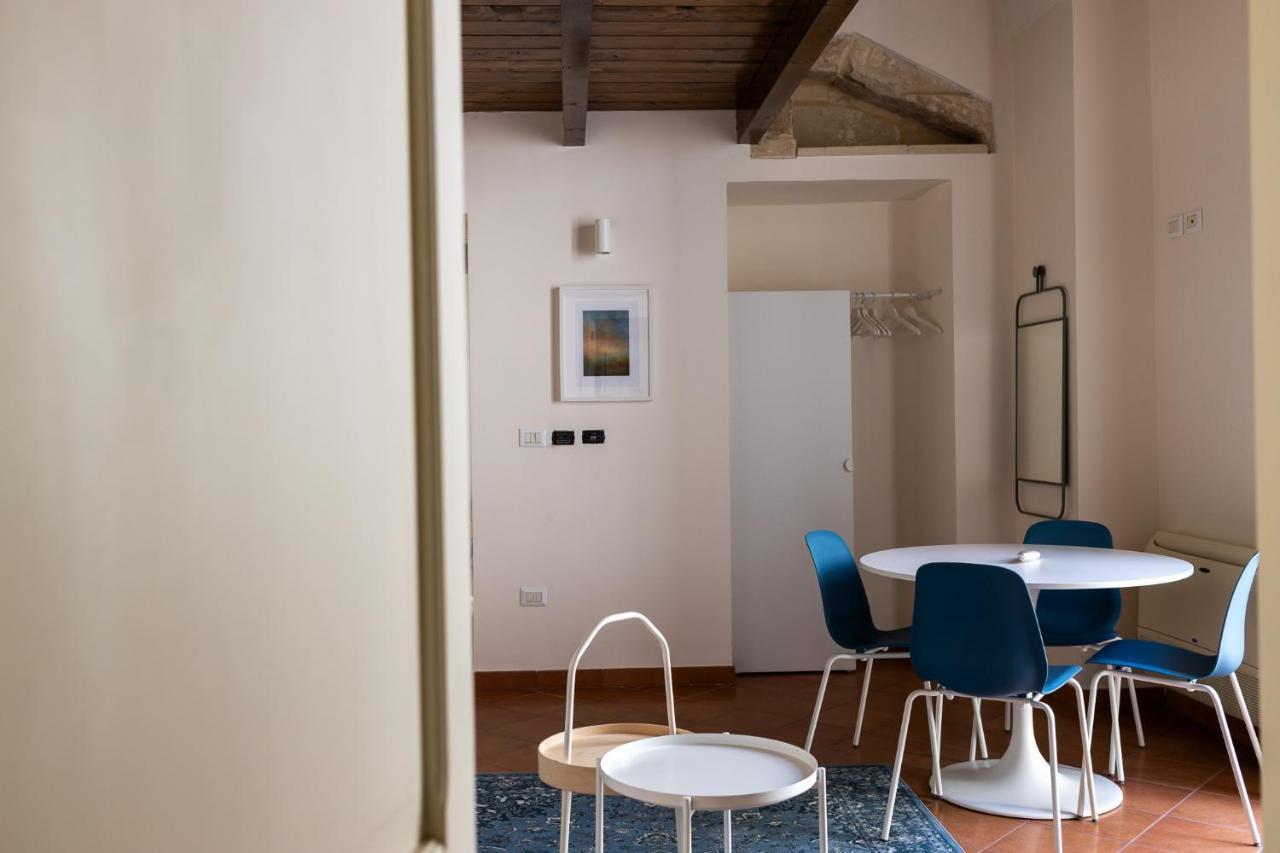 Palazzo Della Contessa - Suites & Breakfast 莱切 外观 照片