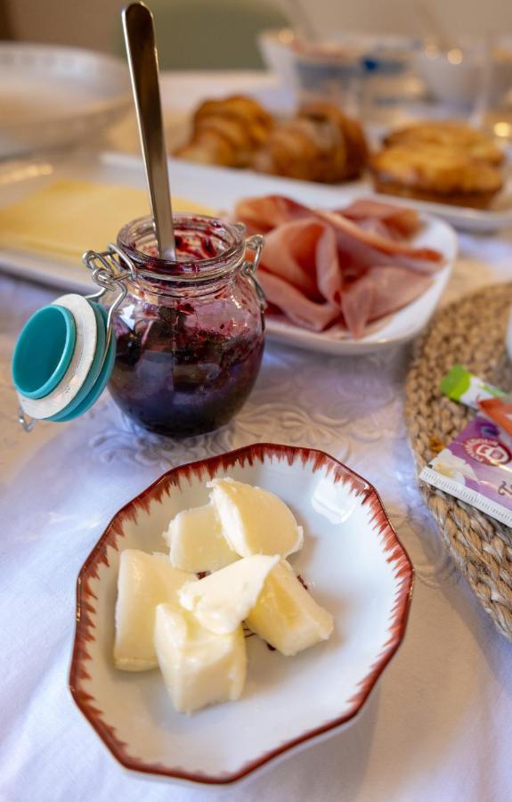 Palazzo Della Contessa - Suites & Breakfast 莱切 外观 照片